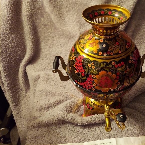 Vintage Russian Samovar Round Tea Kettle - Picture 3 of 7